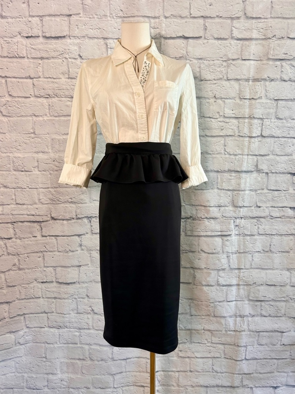 2 Piece Styled Outfit White Blouse w Gems Collar Black Peplum Pencil Midi Skirt - Picture 6 of 12